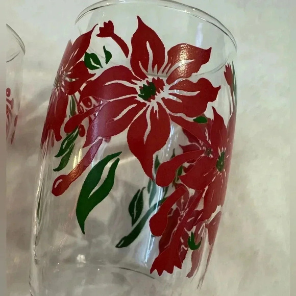 Vintage Pointsetta Christmas Juice Glass Set of Five Holiday Glasses Party EUC - Picture 5 of 12